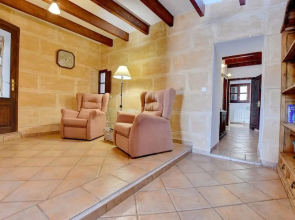 Villa - 4 Bedrooms with Pool - 107803