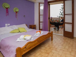 Ceratonia Apartments