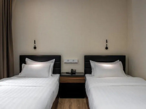 Отель Silk Road Premium