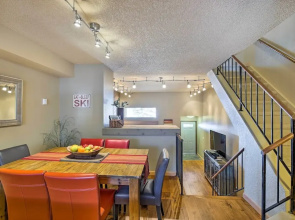 Ski-in Breckenridge Abode: Walk to Main St & Lifts