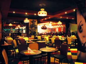 Отель Regent Palace Hotel