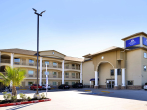 Americas Best Value Inn & Suites Spring Houston N