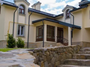Pokrovsky Dvir