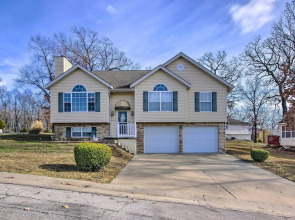 < Half-mi to Marinas: Osage Beach Home w/ Deck!