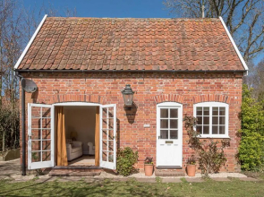 The Coach House Eyke Air Manage Suffolk