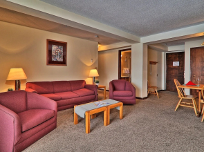"roomy" Mountain Green 3BR Condo w/ Amenities 3b14