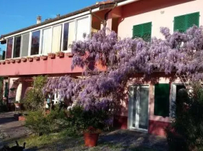 La Casa Rosa