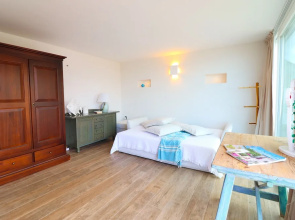 Sveva's Cozy Studio With sea View