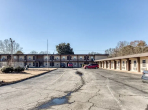 Hotel Bald Knob AR Hwy 64 by OYO