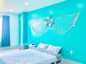 Chang's Hostel