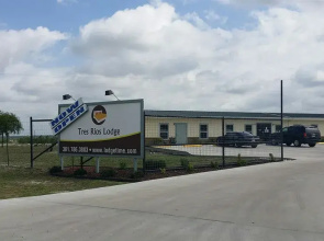 Tres Rios Lodge