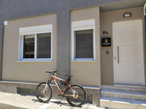 roomaki -tasteful studio in the center w/ parking