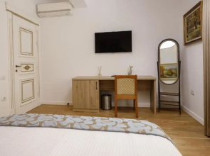 Vila Ferdinand Modern Rooms In Tirana