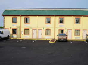Quality Quarters Inn