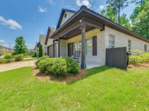 3 Mi to Campus: Auburn Home w/ Deck + Fire Pit