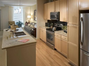 Oakwood At 1600 Glenarm Place