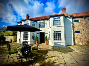 The General Tarleton Inn
