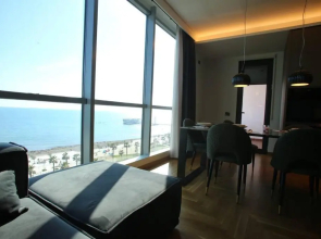 Luxury Sea View Apartment