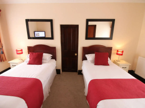 The Pilgrims Hotel