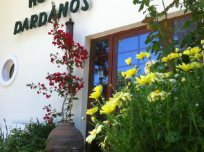 Dardanos Hotel