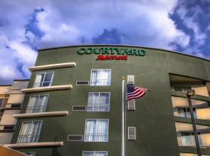 Courtyard Charleston