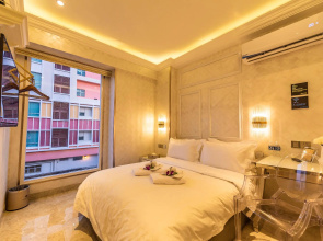 AC Residence