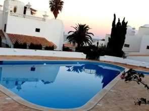 Terraced house, Armaçao de Pera, Algarve