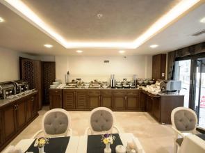 Antusa Palace Hotel & Spa