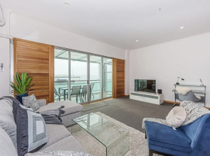 Princes Wharf Luxury - Fabulous Views