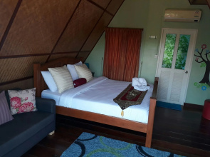 Riverside Hill Resort & Restaurant