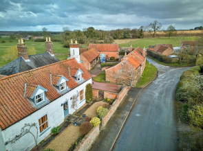 Cottage in Hemingby Near Lincolnshire Wolds