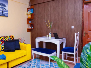 Yellow Magic 2 bedroom Apartment