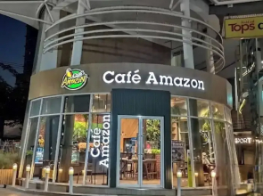 12th Floor Cozy Studio Room, 5-10 Mins Walk to Iconsiam and BTS