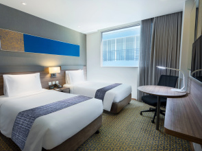 Holiday Inn Express Bangkok Sathorn by IHG