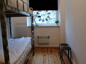 Hostel B&B&B&B&B - Adult Only