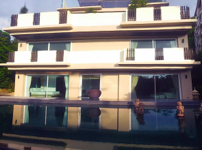 Karon Suite Apartment