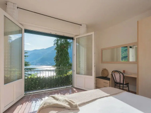 The Secret Lake View by Rent all Como