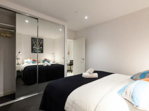 CLARK, 1BDR Melbourne Apartment