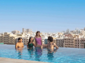 Mercure Dubai Deira