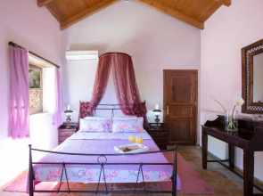 Amadryades Villas