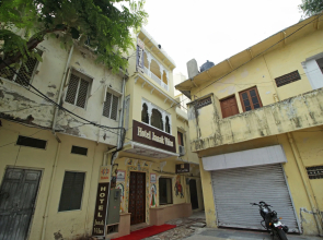 Hotel Janak Vilas by OYO Rooms