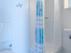 Villa Kosa - Two Bedroom Apartment With Balcony and Sea View