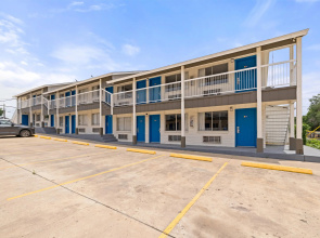 Days Inn by Wyndham Kenedy/Karnes City