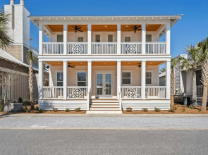Out of Office Beaches Private Pool, Steps to Beach Sleeps 15