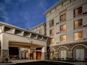 Courtyard Boone