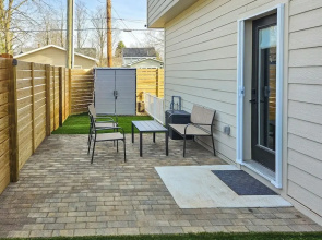 Traverse City Townhome: Walk to Boardman Lake!