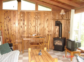 Sunnylea Resort & Cottages