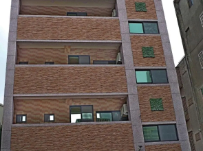 Lucky Hotel