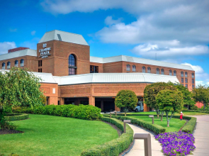 Crowne Plaza Providence-Warwick Airport by IHG