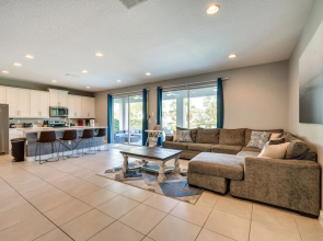 Spacious Kissimmee Escape, Close to Disney World!